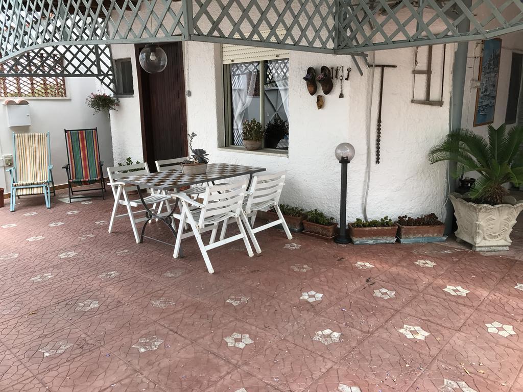 Casa Vacanze Robinson Avola Exterior foto